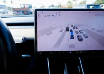 Feds investigating safety of Tesla’s ‘Full Self-Driving’ feature