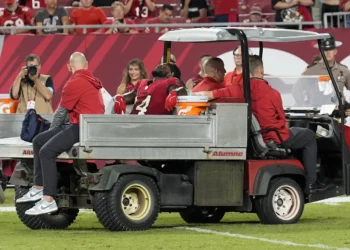Buccaneers Lose WR Chris Godwin to Injury Too Severe for ESPN Replay in Ravens Loss