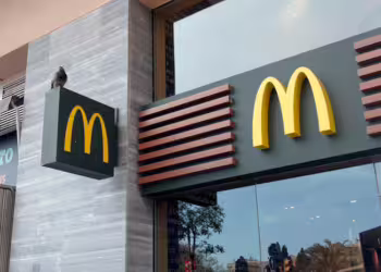 McDonald’s E. coli Outbreak: Deadly cases linked to contaminated onions prompt safety investigation