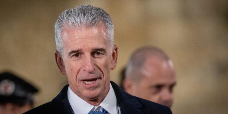 Mossad Chief Travels to Qatar to Revive Gaza Talks; Hamas Delegation in Cairo