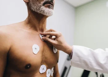 Experts warn that common heart conditions significantly increase the risk of developing