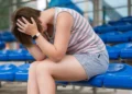 Common Gesture May Indicate Concussion, Researchers Warn