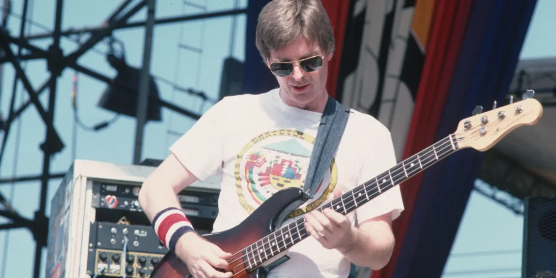 Grateful Dead’s Phil Lesh Dies Peacefully at Age 84