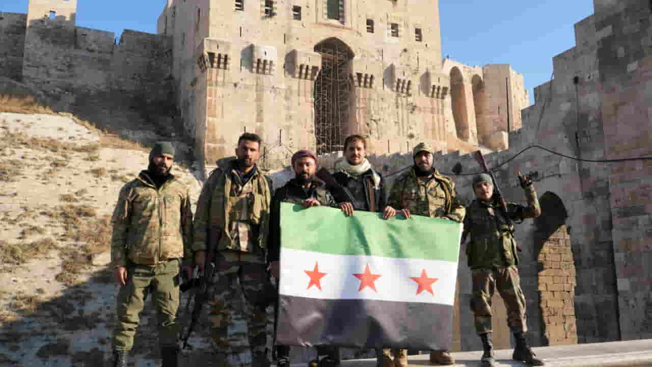 Syrian Rebels Seize Large Parts of Aleppo Amid Intense Fighting