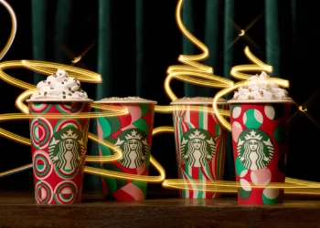 Festive New Refreshers & Food, Beginning November 7