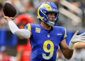 Dolphins vs. Rams Showdown: Monday Night Football Highlights and Updates for Week 10