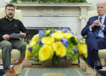 Biden Approves Ukraine’s Use of Long-Range Missiles Against Russia