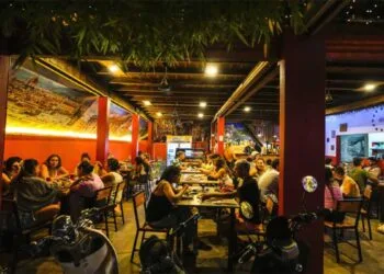 Tragic End: Australian Teen Dies from Methanol Poisoning in Laos