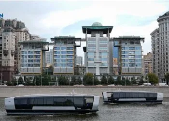 Russia Expels British Diplomat Over Espionage Allegations Amid Rising Tensions