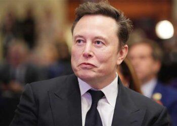 Elon Musk’s Posts Put Federal Workers in the Spotlight, Sparking Fear