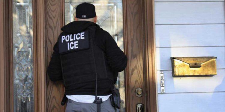Fact-Checking Claims About Noncitizens with Criminal Records in the U.S.