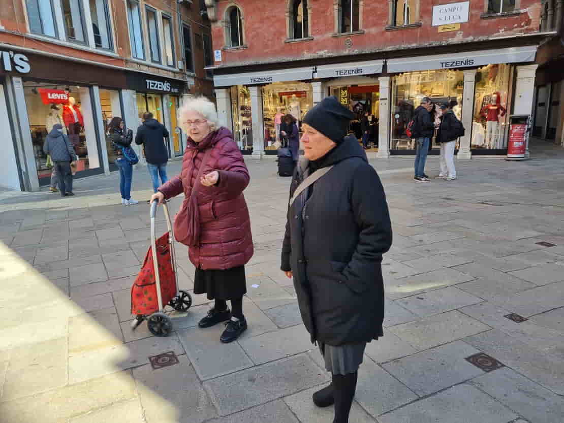 The Rise of Pickpocketing in Venice and One Woman’s Fight Against It