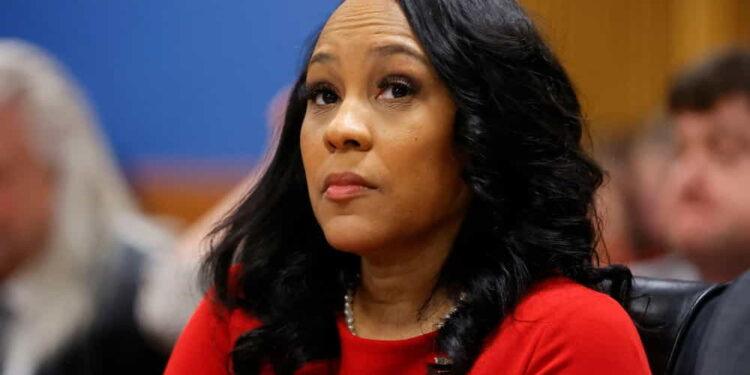 Legal Ruling Bars DA Fani Willis from Trump Election Inquiry - Alex Slitz / AFP - Getty Images pool