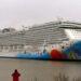 Cruise Passenger Falls Overboard; Search Abandoned After Sunset - Carmen Jaspersen/AP
