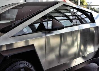 Tesla Issues Software Fix for Tire Pressure Monitoring Problem - (AP Photo/Richard Vogel, File)