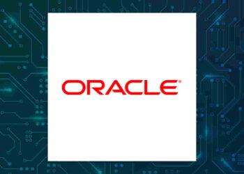 Oracle Stock Poised for Growth: Guggenheim Raises Target to $220
