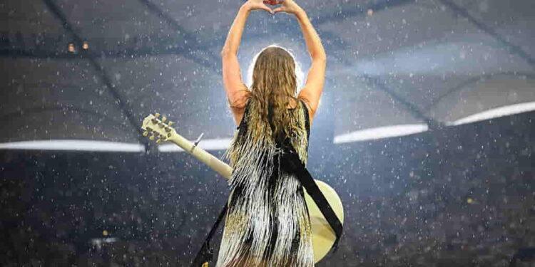 How Taylor Swift Turned Her Tour into a Global Phenomenon