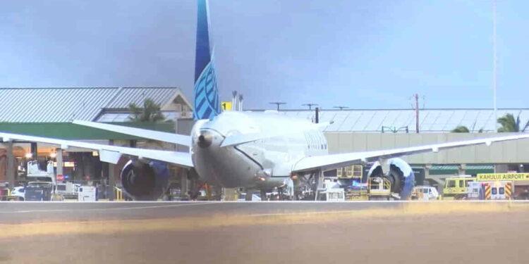 United Airlines Flight Arrives in Hawaii with Body Found in Wheel Well - KHNL/KGMB