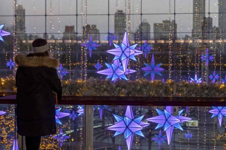 Overcoming Holiday Anxiety: Simple Ways to Improve Your Well-Being - (AP Photo/Julia Demaree Nikhinson)