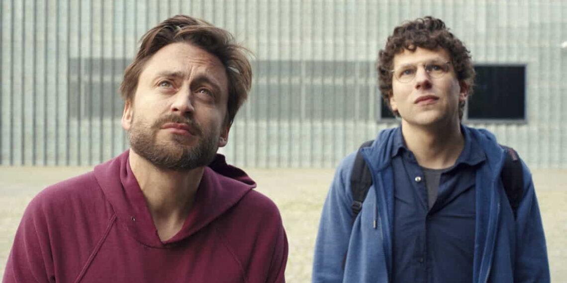 Golden Globe Nominees Include Big Names Like Zendaya and Timothée Chalamet