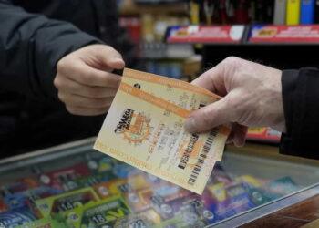 Friday’s Drawing Could Make Someone $1.15 Billion Richer - Jeff Chiu/AP