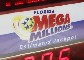 Christmas Eve Mega Millions Jackpot Nears $1 Billion: Are You Feeling Lucky? - Jakub Porzycki/NurPhoto/Getty Image/File
