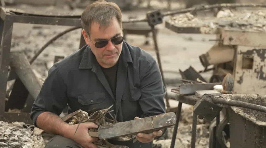 A Toy, a Saw, and Pearls: What LA Fire Survivors Recovered - BBC/Photo