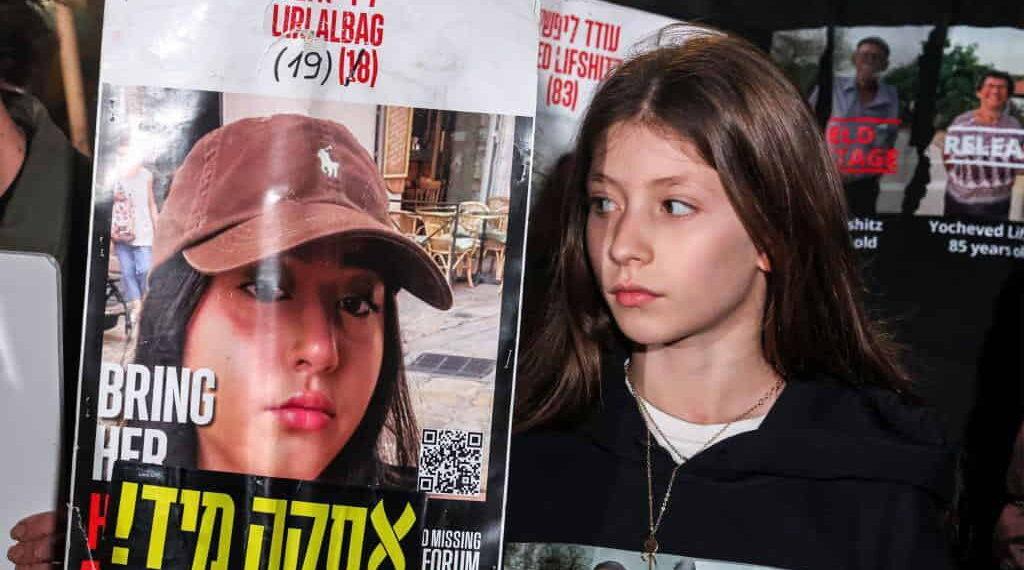 Liri Albag Appears in Video, Calling for Deal as Ceasefire Talks Resume - Getty Images