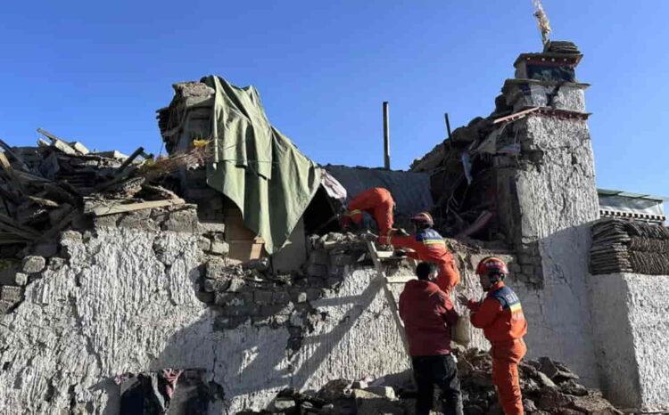 7.1-Magnitude Quake Strikes Tibet, Tremors Felt Across Nepal - Xinhua/AP