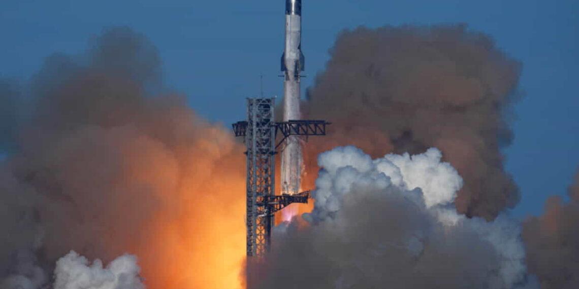 SpaceX’s Starship Destroyed Mid-Flight After Successful Booster Landing - AP Photo/Eric Gay