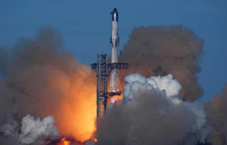 SpaceX’s Starship Destroyed Mid-Flight After Successful Booster Landing - AP Photo/Eric Gay