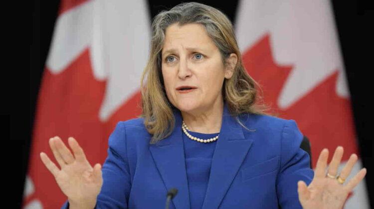 Freeland Resigns from Trudeau’s Cabinet, Now Running for Prime Minister - La Presse canadienne / Adrian Wyld