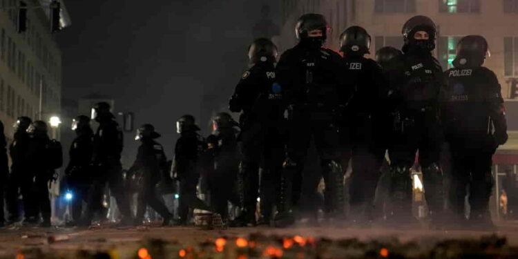 New Year’s Eve Disaster: Lives Lost, Injuries Soar Amid Firework Misuse - Ebrahim Noroozi/AP