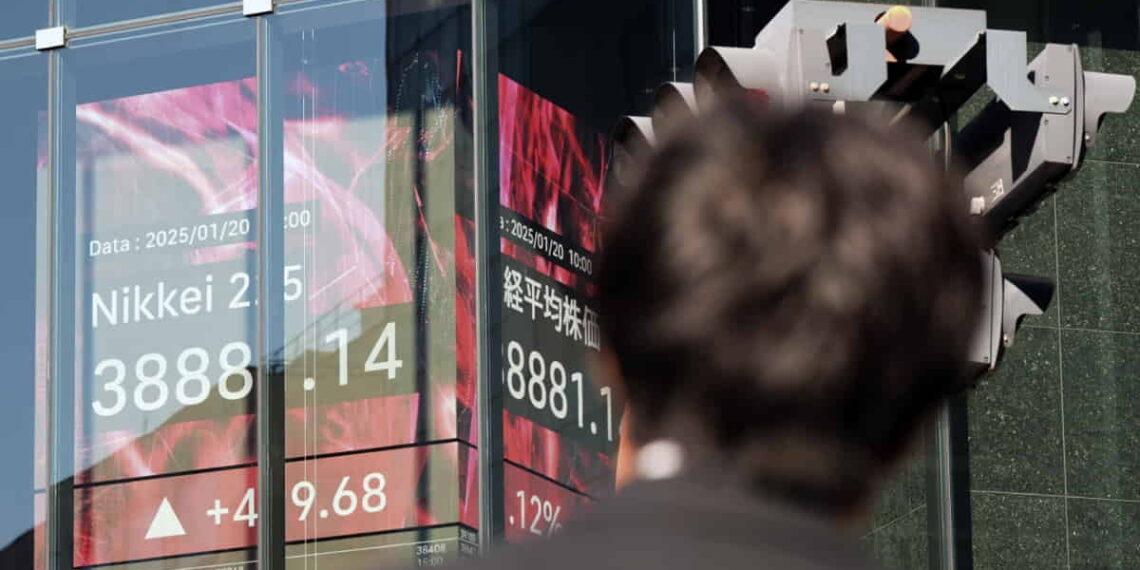 U.S. Holiday Break: Asian and European Markets See Positive Gains - Eugene Hoshiko/AP Photo