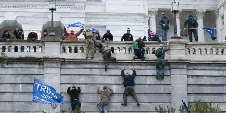 Trump’s Possible Jan. 6 Pardons Face Opposition from Police and Lawmakers - AP Photo Jose Luis Magana,File