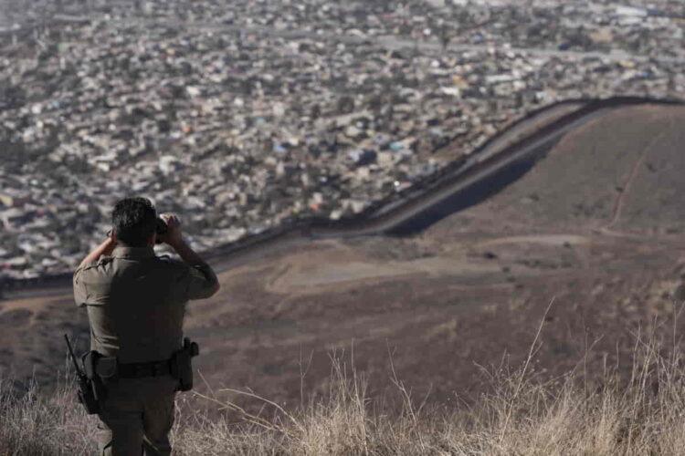Border Patrol Faces New Challenges Amid Trump's Emergency Declaration - Gregory Bull/AP Photo
