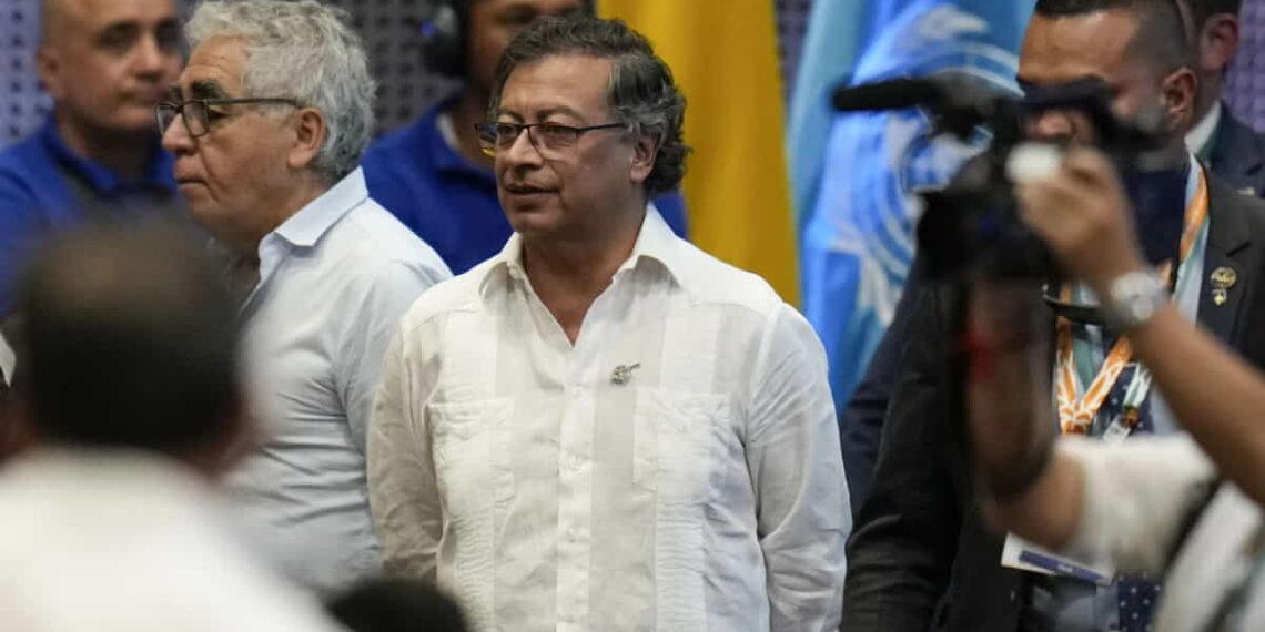 Trump and Petro Clash Over Deportations and Tariffs - Fernando Vergara/AP Photo