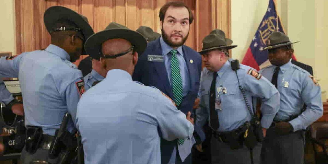 House Ban Defiance Leads to Senator’s Arrest - Jason Getz/Atlanta-Journal-Constitution via AP