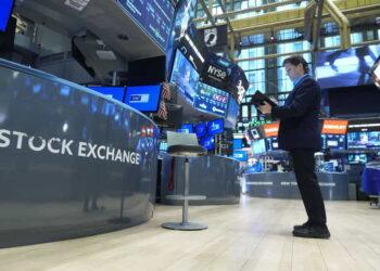Weekly Market Wrap: Stocks See Strong Start to the Year - Seth Wenig/AP Photo