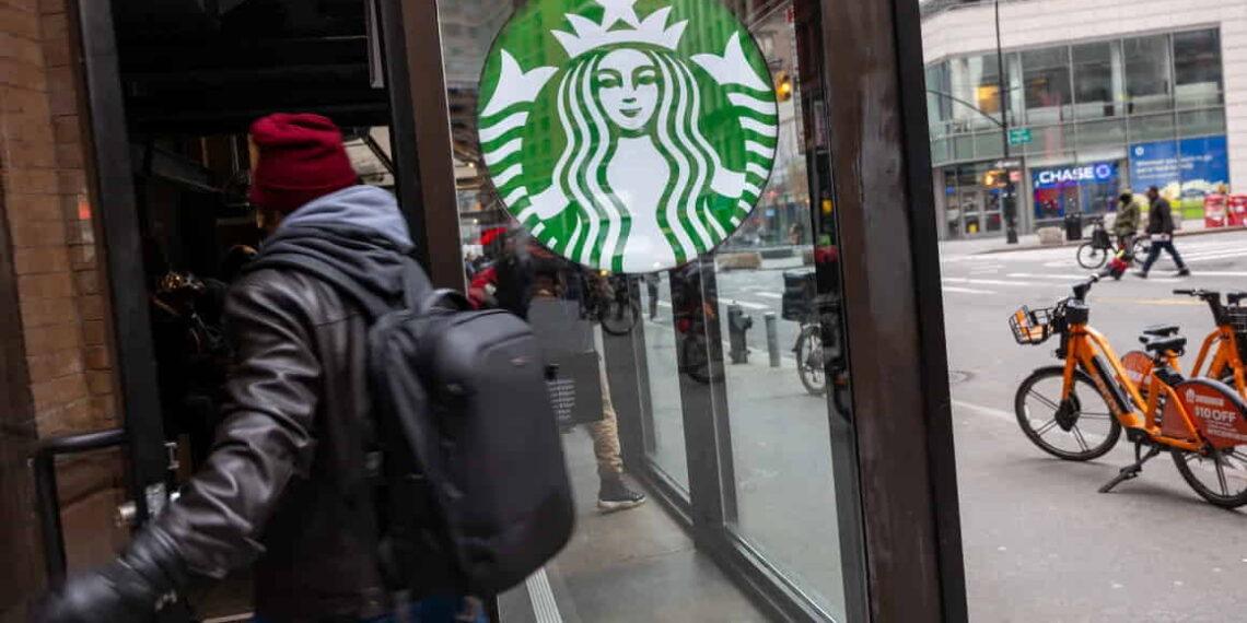 Why Starbucks Is Changing Its Restroom and Seating Rules - Spencer Platt/Getty Images