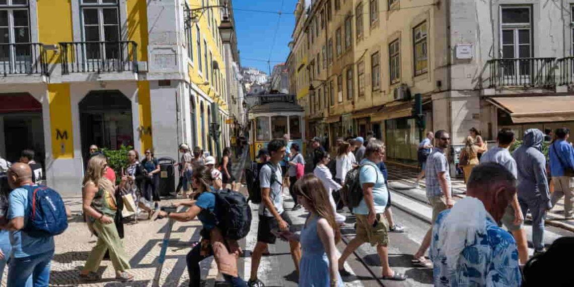 Beyond the Crowds: Finding Peaceful Alternatives to Overcrowded Destinations - Jorge Mantilla/NurPhoto/Getty Images