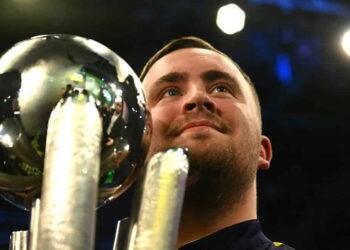 17-Year-Old Luke Littler Claims Darts World Championship Title - Ben Stansall/AFP/Getty Images