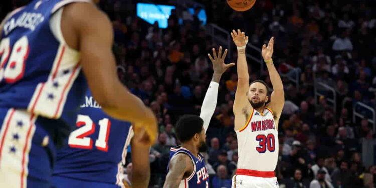 Steph Curry Sets New Milestone with Perfect 3-Point Game in Warriors’ Win - Ezra Shaw/Getty Images
