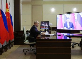 Xi and Putin Push for a Multipolar World in Video Conference - Gavriil Grigorov/pool/AFP/Getty Images