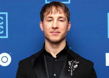 Relearning Intimacy: Ukrainian Soldiers Share Their Stories - Yvonne Tnt/BFA/Shutterstock