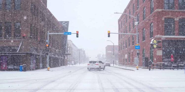 Severe Winter Weather to Disrupt Travel for 62 Million Americans - Cody Scanlan/The Register/USA Today Network/Imagn Images