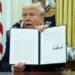 Trump Signs Order to Protect Blockchain Developers and Digital Asset Holders - Kevin Lamarque/Reuters