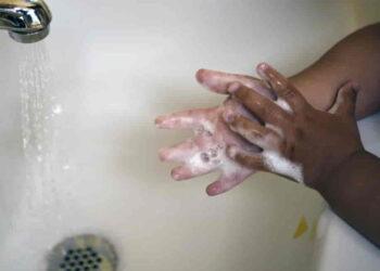 Cold Weather Health Hacks: Beat the Winter Germs - AP Photo/Jessica Hill, File