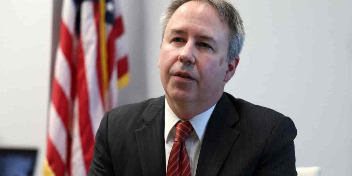 Trump Fires Ethics Czar Amid Oversight Concerns - velyn Hockstein/Reuters