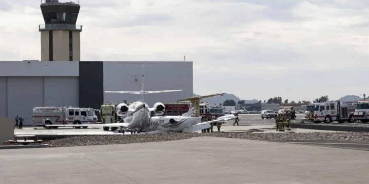 One Dead, Multiple Injured After Private Jets Crash in Arizona - @donniefitz2 via AP News
